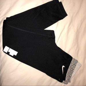 Nike pro leggings